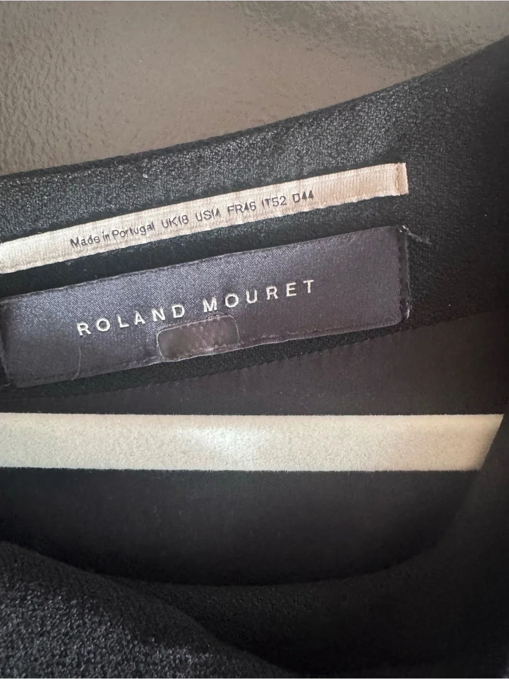 Roland Mouret Black Long Sleeve Draped Neck Dress - Picture 3 of 14